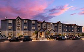 Microtel Inn & Suites By Wyndham San Antonio By Seaworld 3*